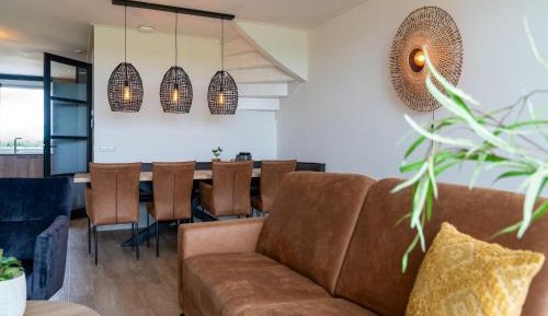 Ten-Bedroom Holiday Home