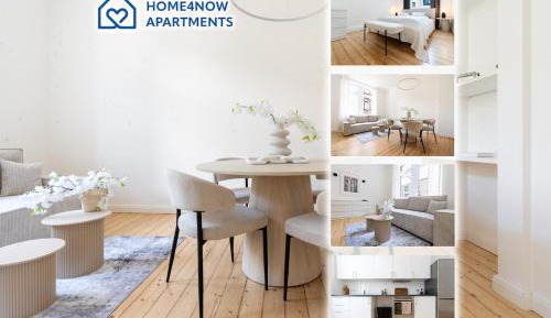 Deluxe One-Bedroom Apartment