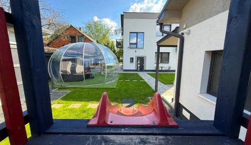 Superior One-Bedroom Apartment with Balcony