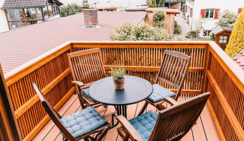 Superior One-Bedroom Apartment with Balcony