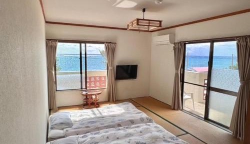 Standard Triple Room with Sea View