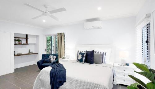 Studio with Garden View