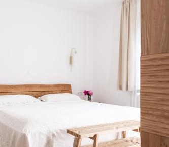 Double Room with Balcony (no kitchen)