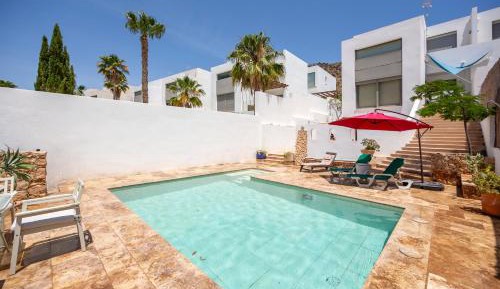 Three-Bedroom Superior Apartment