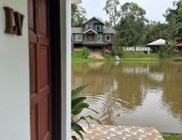 Double Room with Pool View
