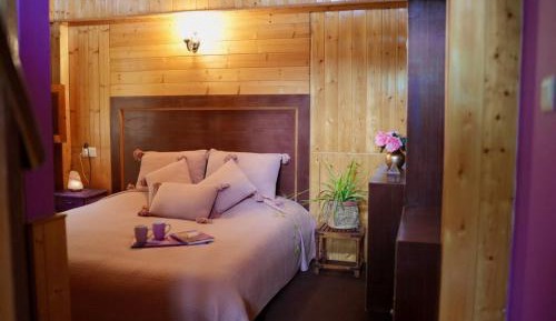 Deluxe Double Room with Bath