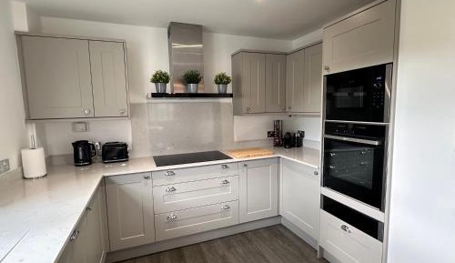 Three-Bedroom Holiday Home 