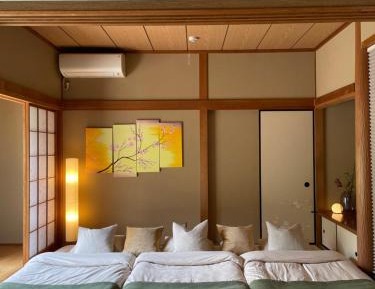 Japanese-Style Room