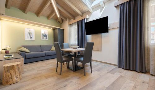 Superior One-Bedroom Apartment