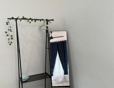 Studio Apartment with Queen Bed