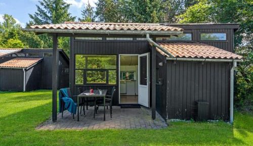 One-Bedroom Vacation Home