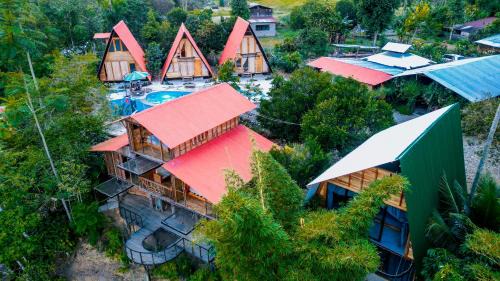 Bungalow - Water Front 