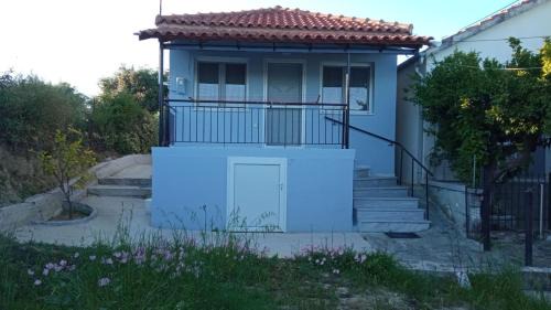 One-Bedroom Apartment with View