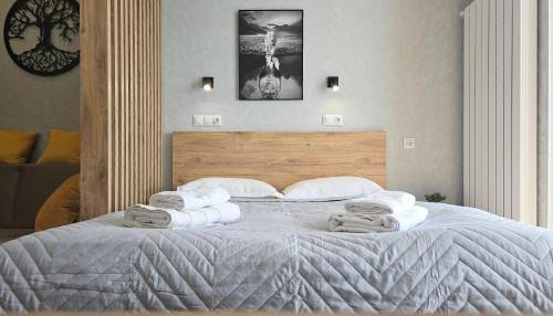 Studio Apartment with Balcony