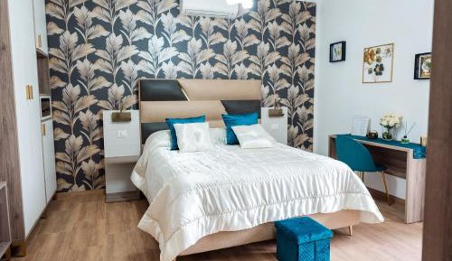 King Room with Spa Bath