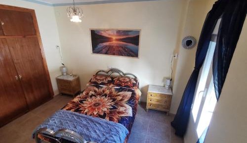 Double Room with Shared Bathroom
