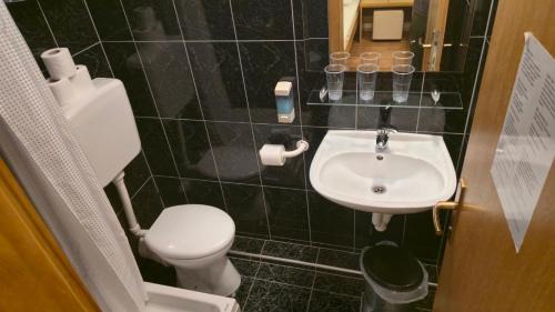 Triple Room with Balcony