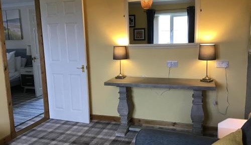 Deluxe Suite with Sea View