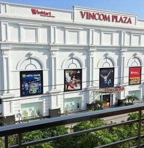 Queen Room with Balcony