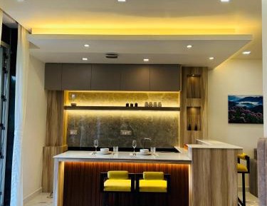 Studio Apartment with Balcony