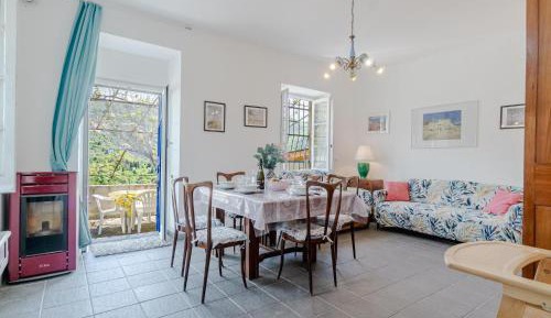 Three-Bedroom Vacation Home 