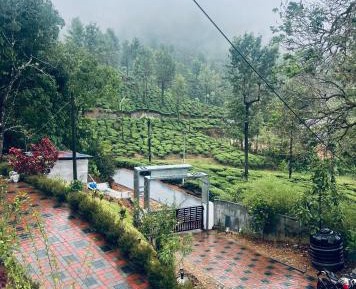 Suite with Mountain View