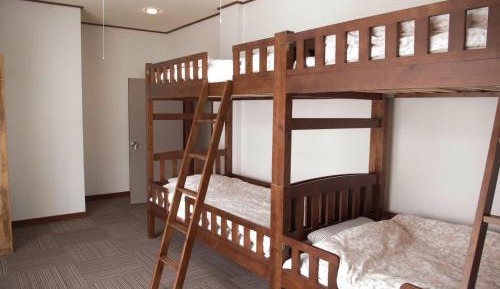 Economy Quadruple Room with Shared Bathroom