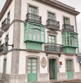 Superior Apartment with Balcony