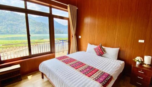 Double Room with Lake View