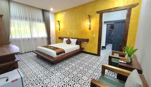 Double Room with Mountain View