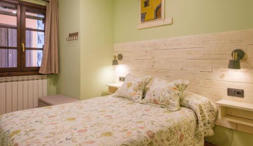 One-Bedroom Apartment (2 - 4 Adults)