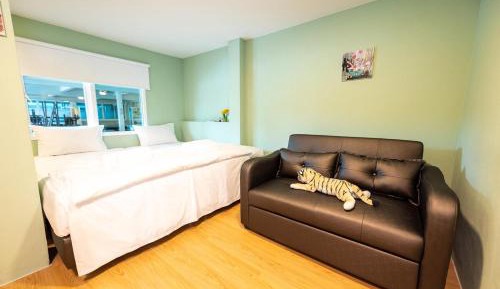 One-Bedroom Apartment - Non-Smoking