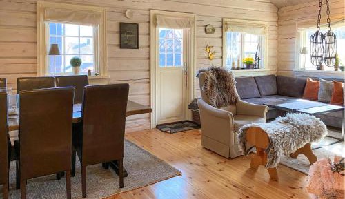 Two-Bedroom Holiday Home