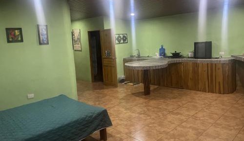 Apartment with Shower