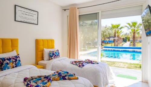 Double Room with Pool View