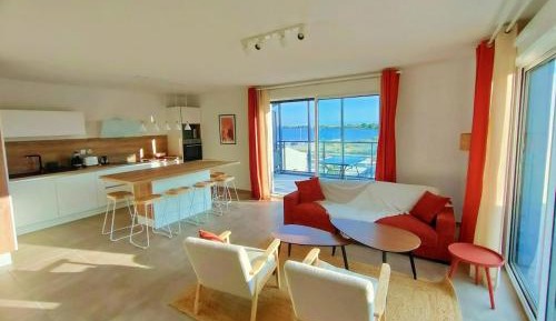 Apartment with Terrace