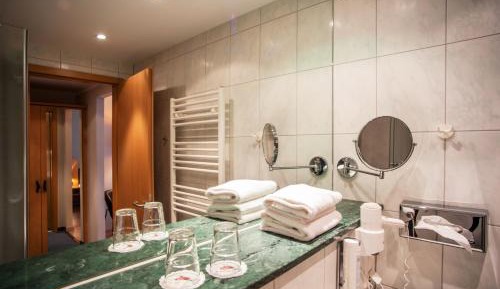 Twin Room with Balcony