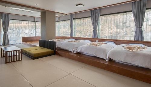 Family Room with Sauna