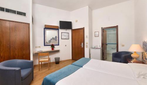 Twin Room with Land View