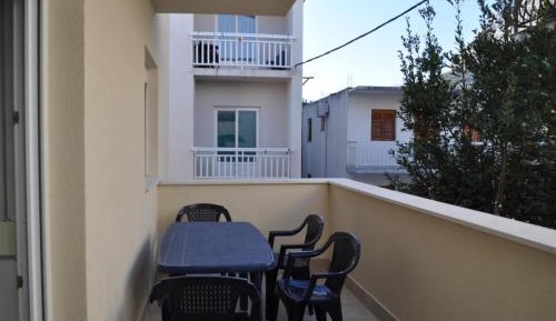 Studio Apartment with Sea View