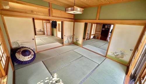 Japanese-Style Room