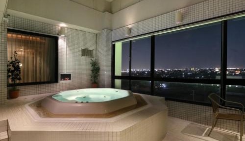 SUITE ROOM  with Jet Bath 2 BED - Smoking