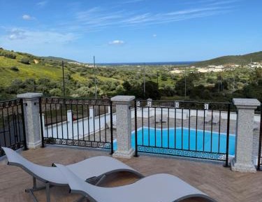 Three-Bedroom Vacation Home 