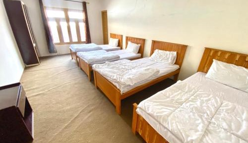 Quadruple Room with Private Bathroom