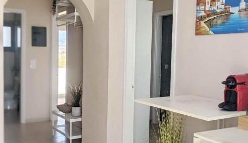 Deluxe Two-Bedroom Apartment