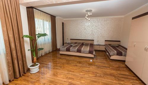 Triple Room with Terrace