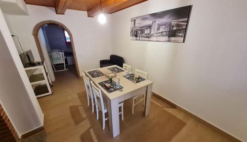 One-Bedroom Apartment with Garden