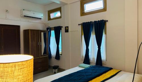 Deluxe One-Bedroom Apartment with Garden View