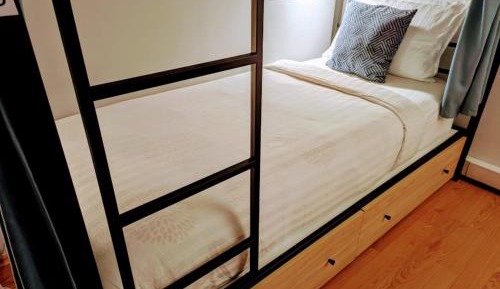Bed in 6-Bed Mixed Dormitory Room