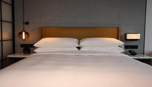 Executive King Room - Club Lounge Access